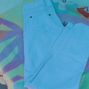 White jeggings size medium